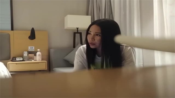 【AI超清修复】花2800约操大圈女神！小智网约外围寻花高清性爱实录